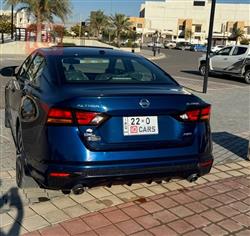 نيسان ألتيما